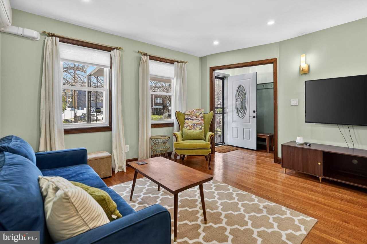 32 Farragut Pl Nw - Photo 3 of 35