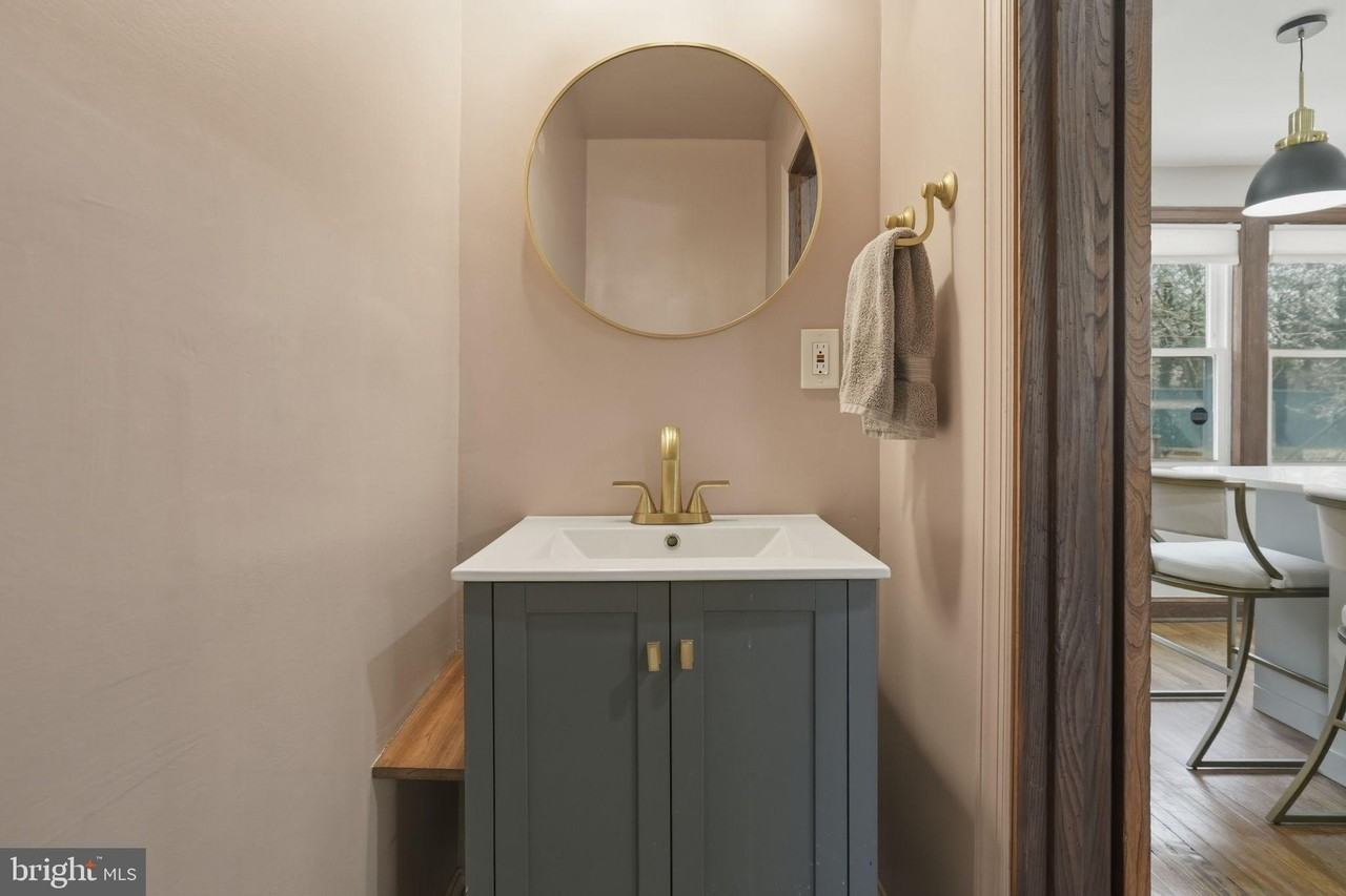 32 Farragut Pl Nw - Photo 7 of 35