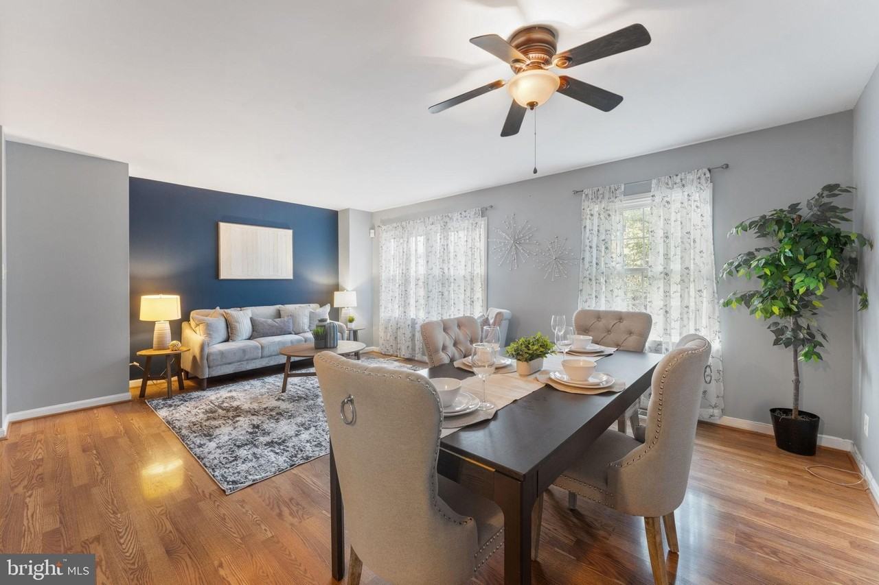 14710 Bentley Sq - Photo 6 of 50