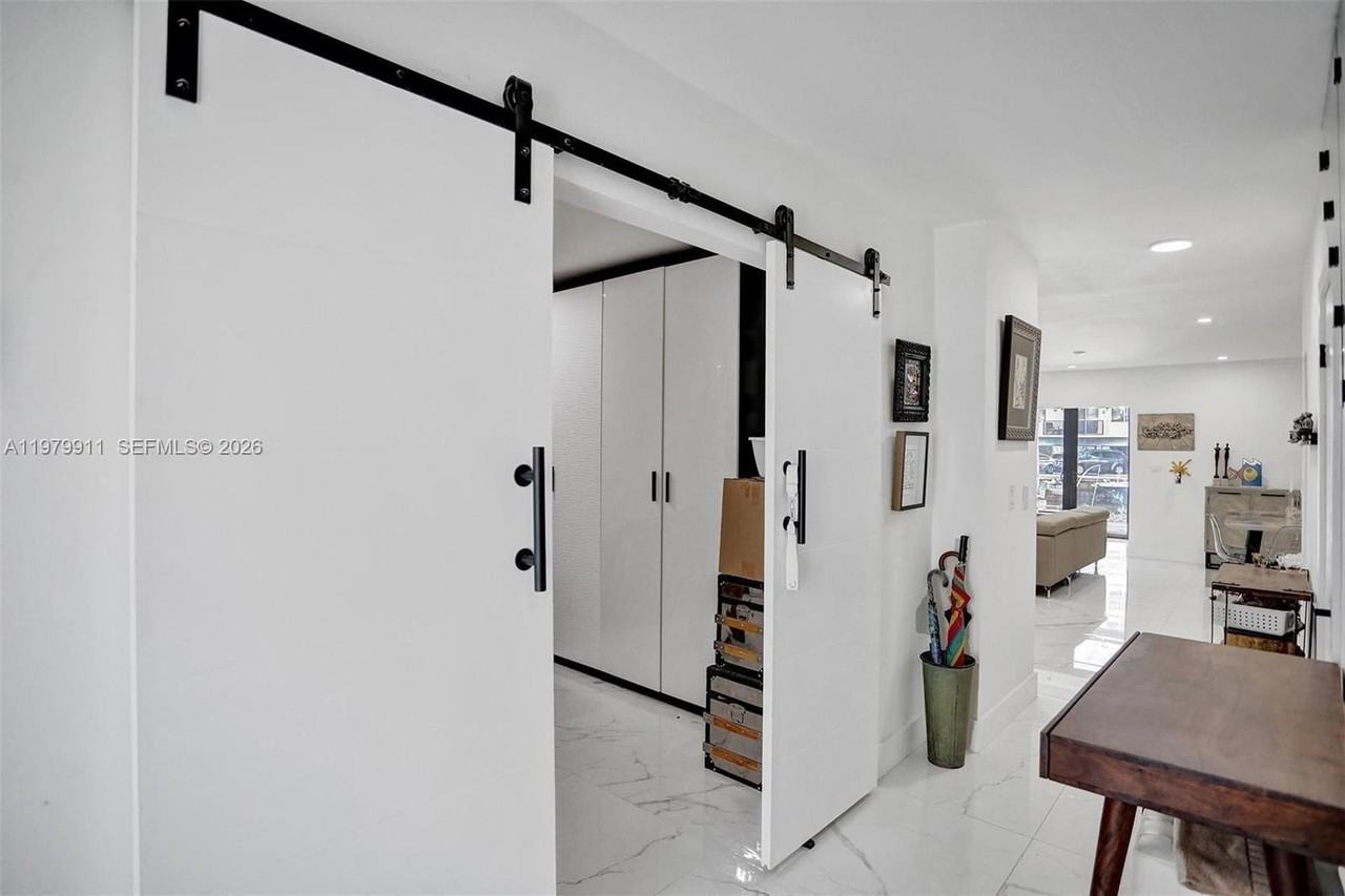 3648 Ne 167th St #27 - Photo 5 of 50