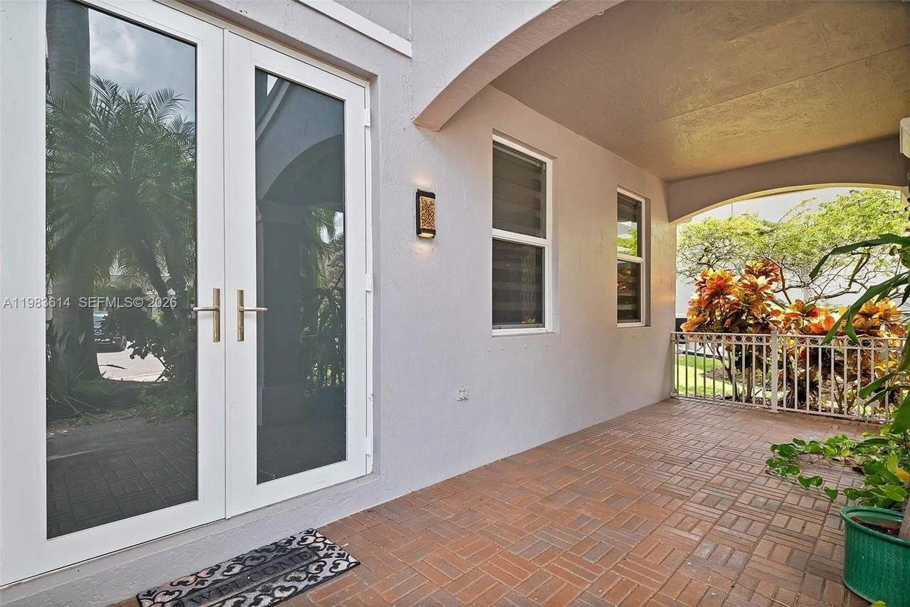 2354 Quail Roost Dr - Photo 4 of 43