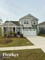 featured image of 2527 Lorelei Ter