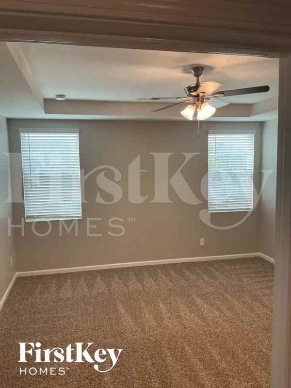 2527 Lorelei Ter - Photo 7 of 10