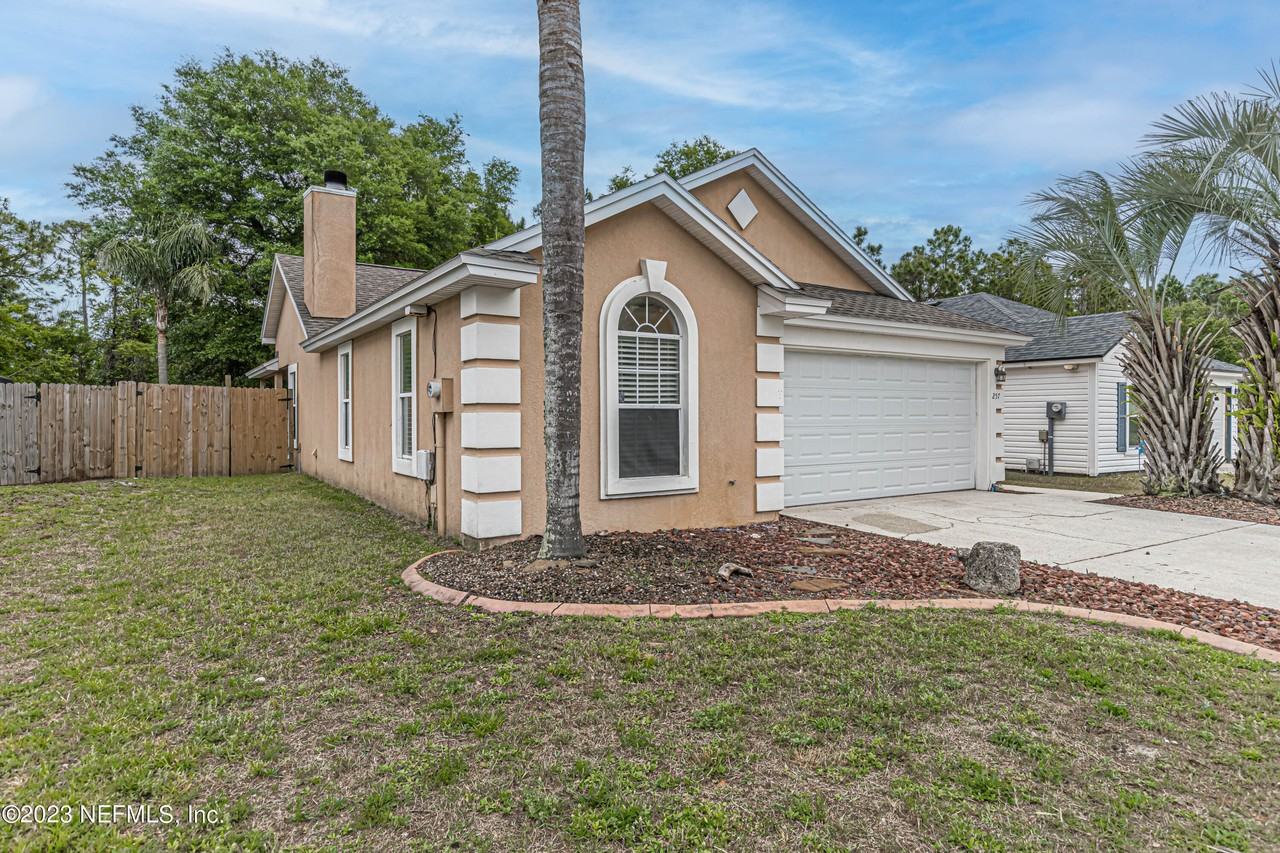 257 Sondra Cove Trl E - Photo 2 of 39