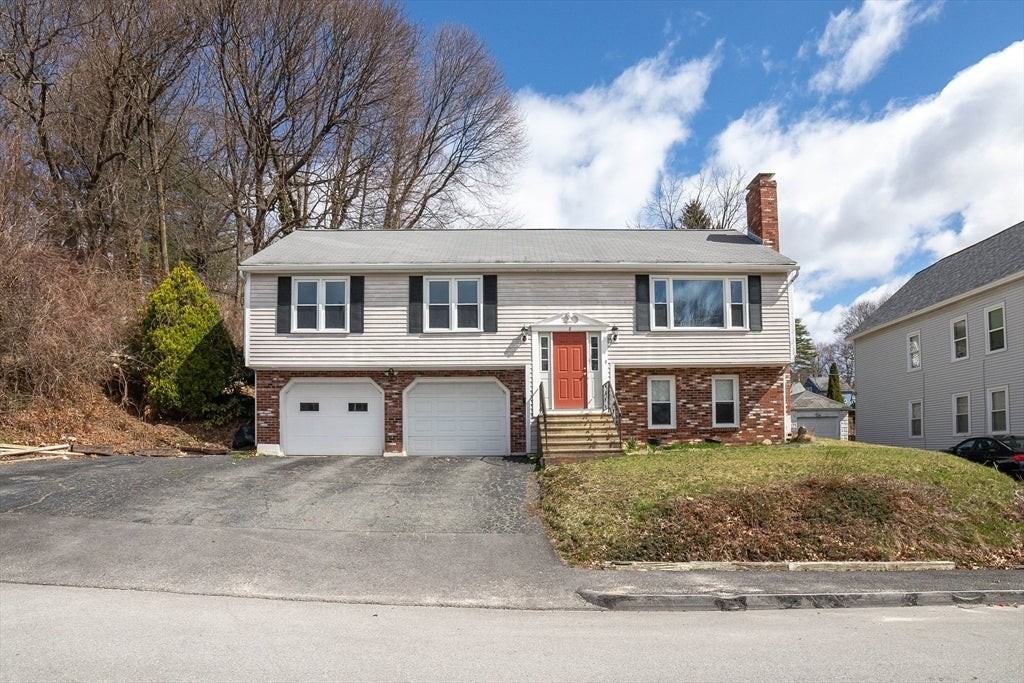 8 Minthorne St - Photo 3 of 30