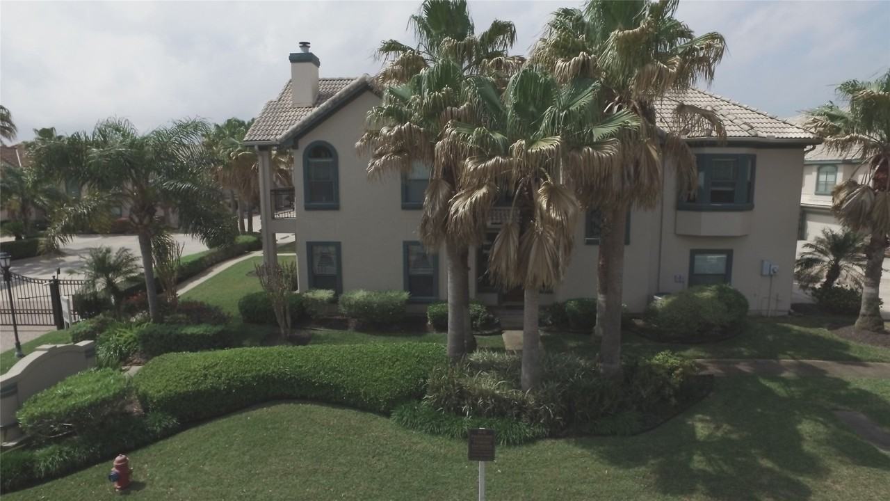 457 Mariners Dr - Photo 3 of 25