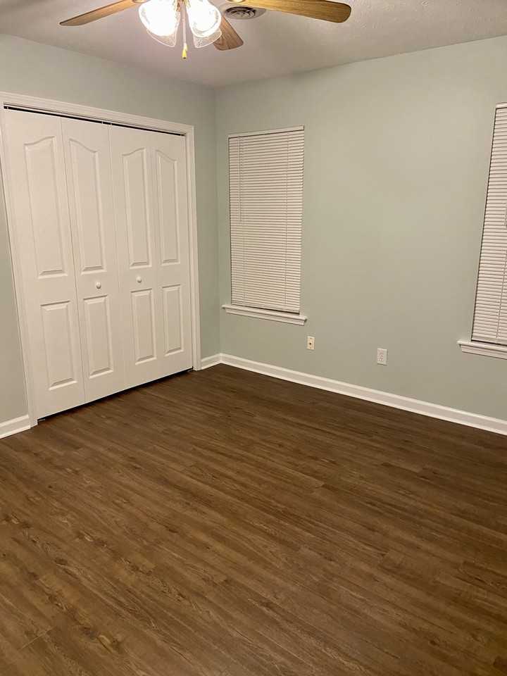 1315 Dugan Ct - Photo 7 of 10