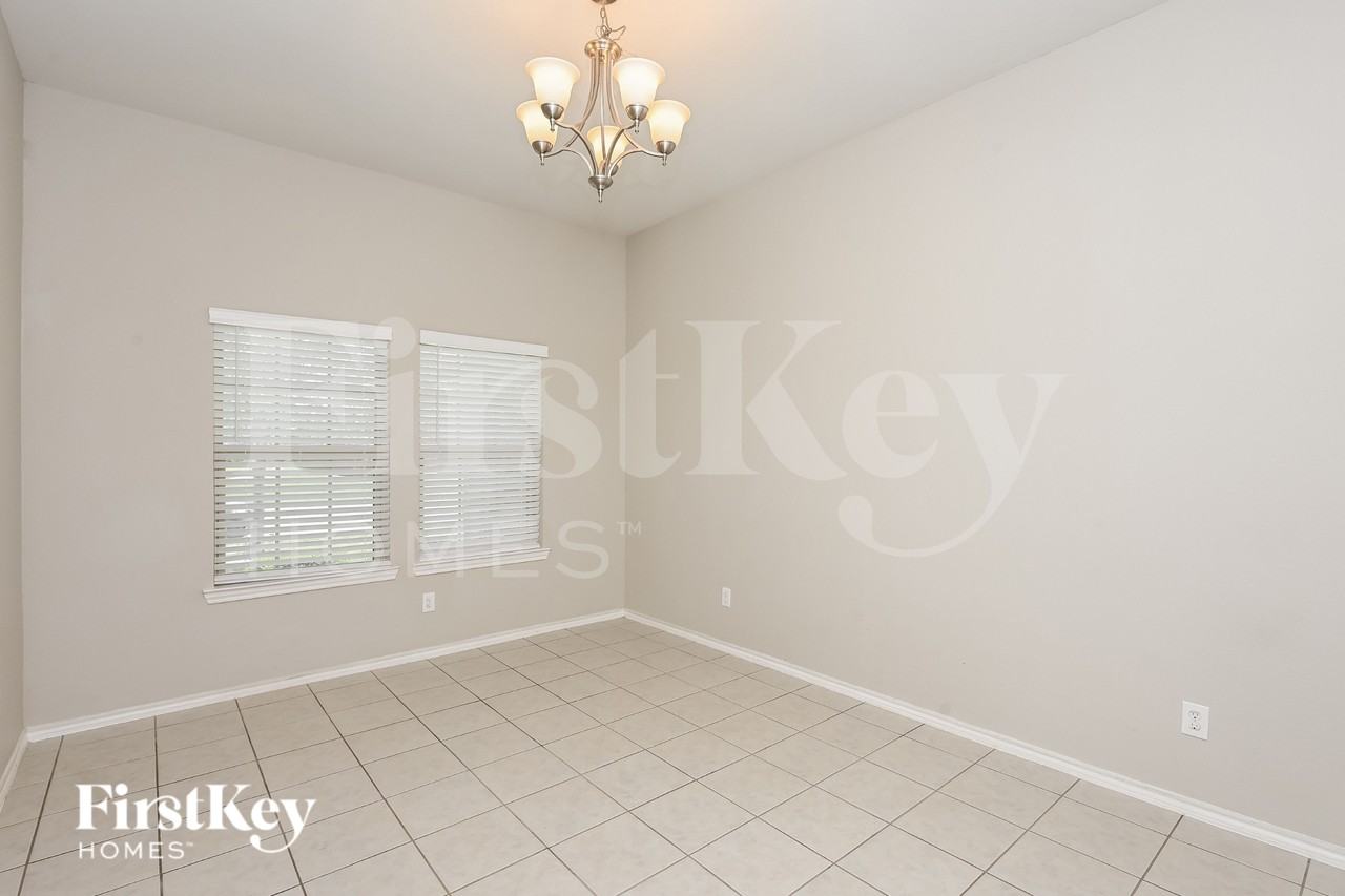 2520 Doe Run - Photo 5 of 19