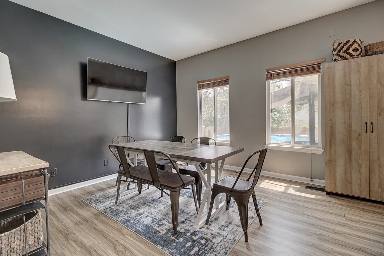 Address Unavailable - Photo 4 of 16