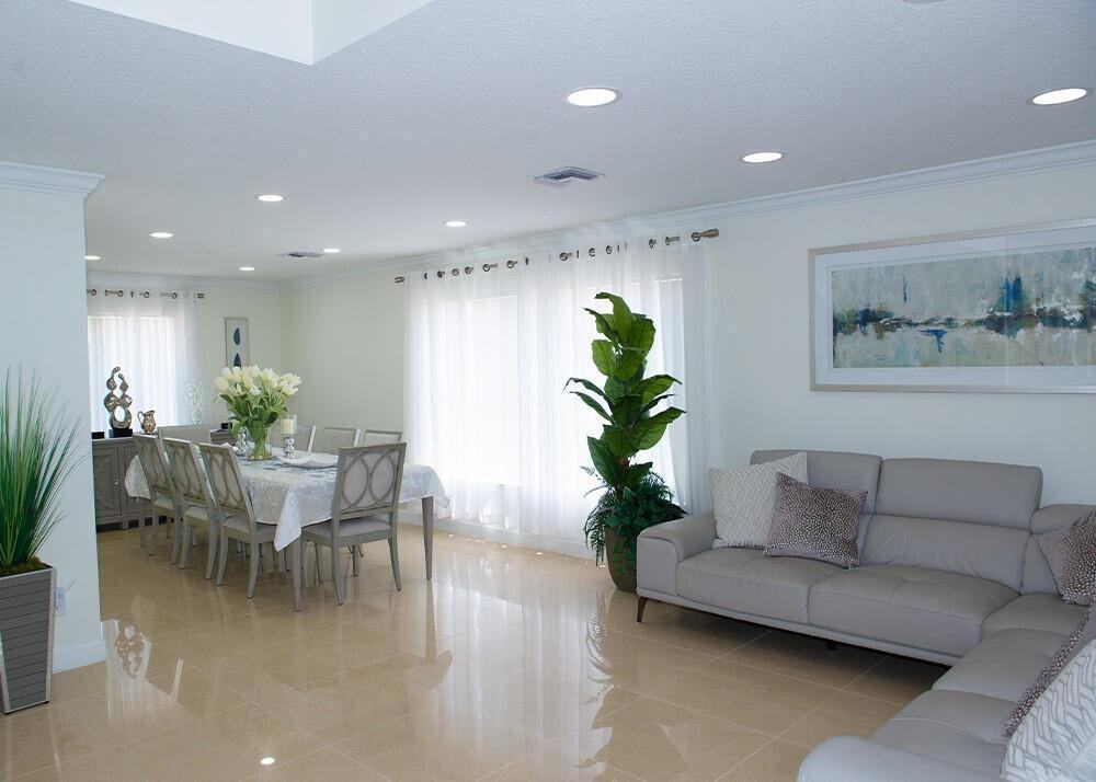 6125 Nw 40th St - Photo 4 of 22