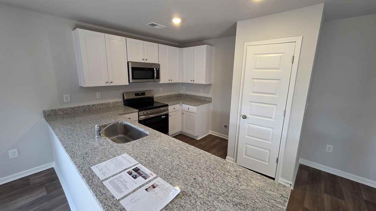 150 Indigo Grove Dr - Photo 6 of 8