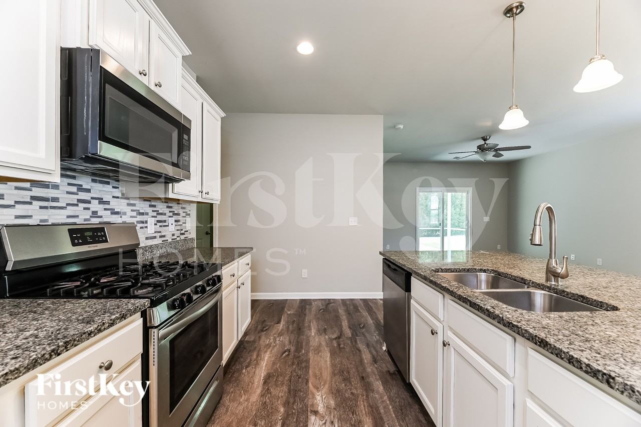 301 Mincy St - Photo 6 of 16