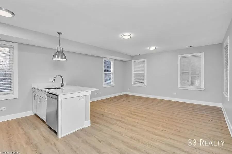 2020 S Allport St #CH2 - Photo 3 of 10