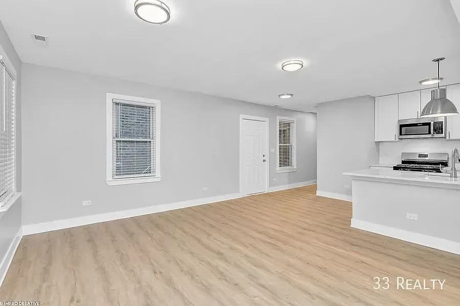 2020 S Allport St #CH2 - Photo 4 of 10