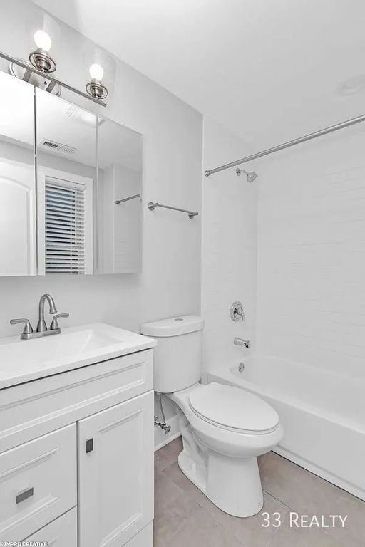 2020 S Allport St #CH2 - Photo 7 of 10