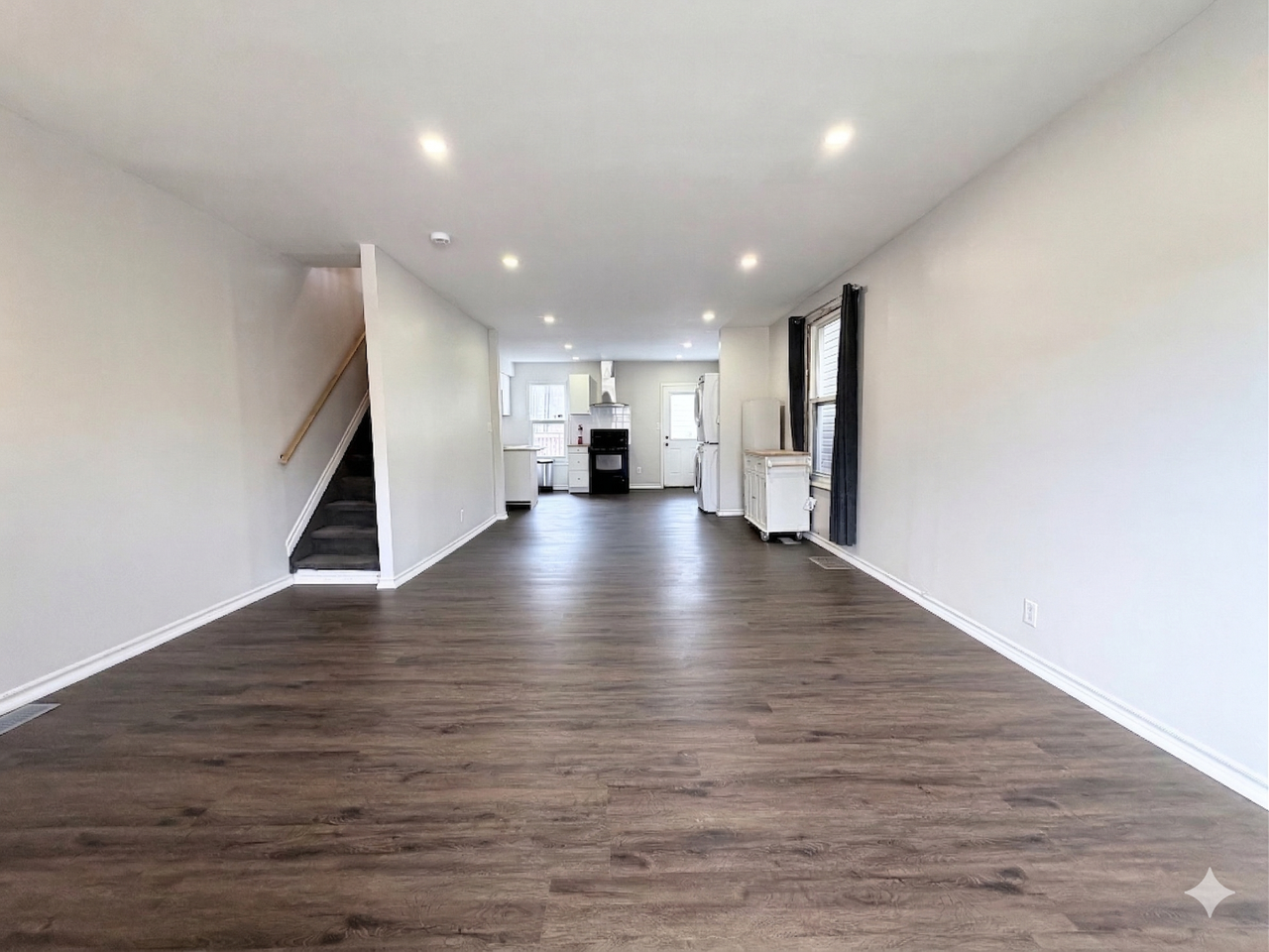 11 Lincoln St - Photo 3 of 21