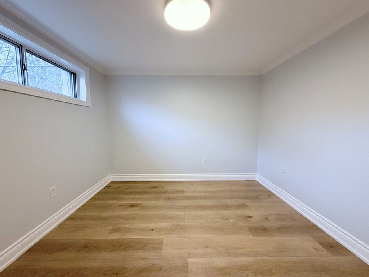 79 West 33rd St - Photo 5 of 22