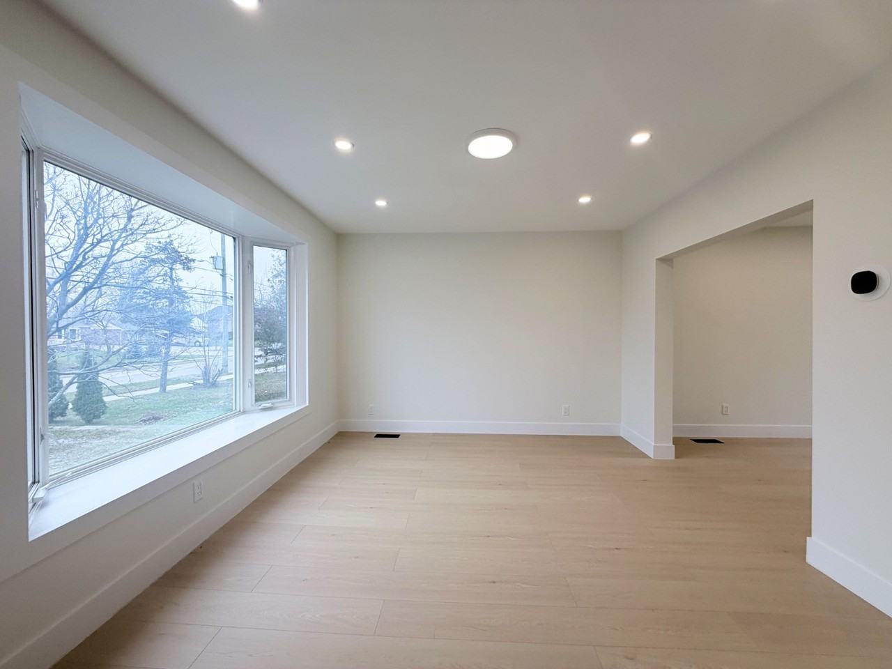 190 Fruitland Rd - Photo 5 of 32