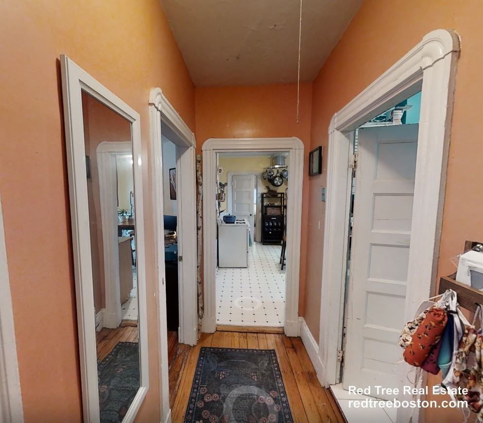 29 Victoria St #1 - Photo 5 of 9