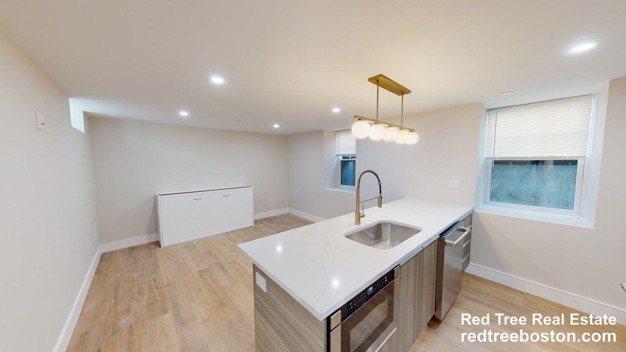 93 Williston Rd #1 - Photo 4 of 11