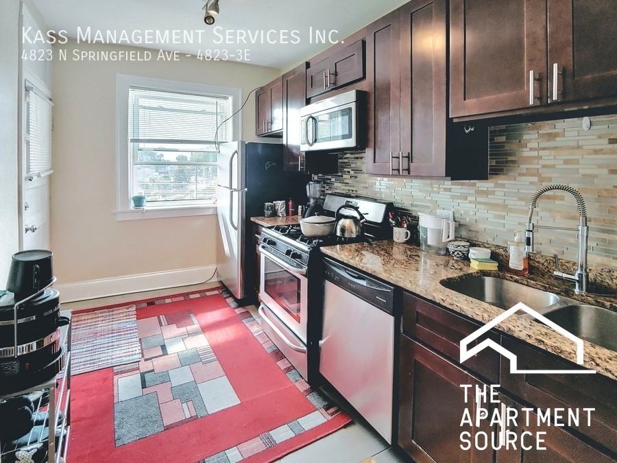 4823 N Springfield Ave #3E