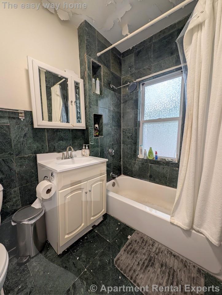 16 Curtis Ave - Photo 5 of 27