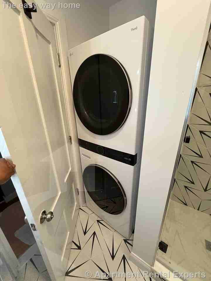 23 Granite St #3 - Photo 6 of 13