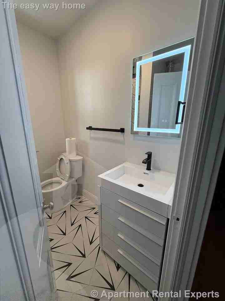 23 Granite St #3 - Photo 7 of 13