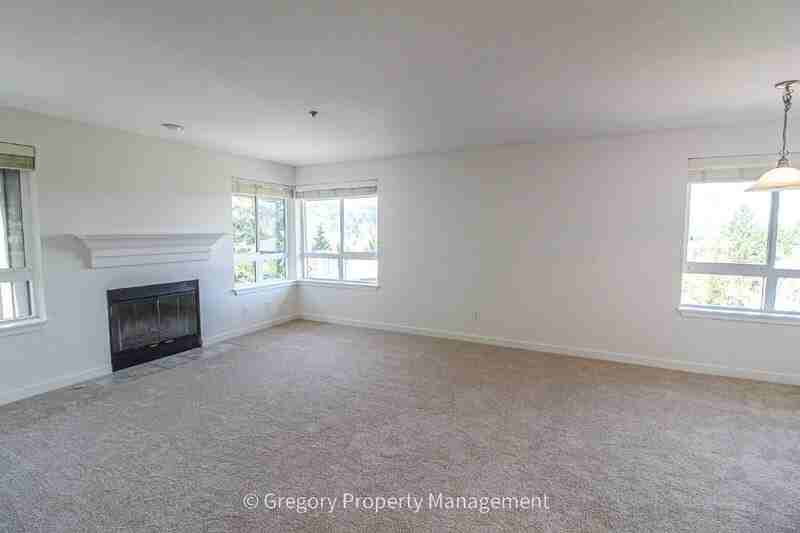 12023 Ne 204th Pl #E303 - Photo 3 of 18