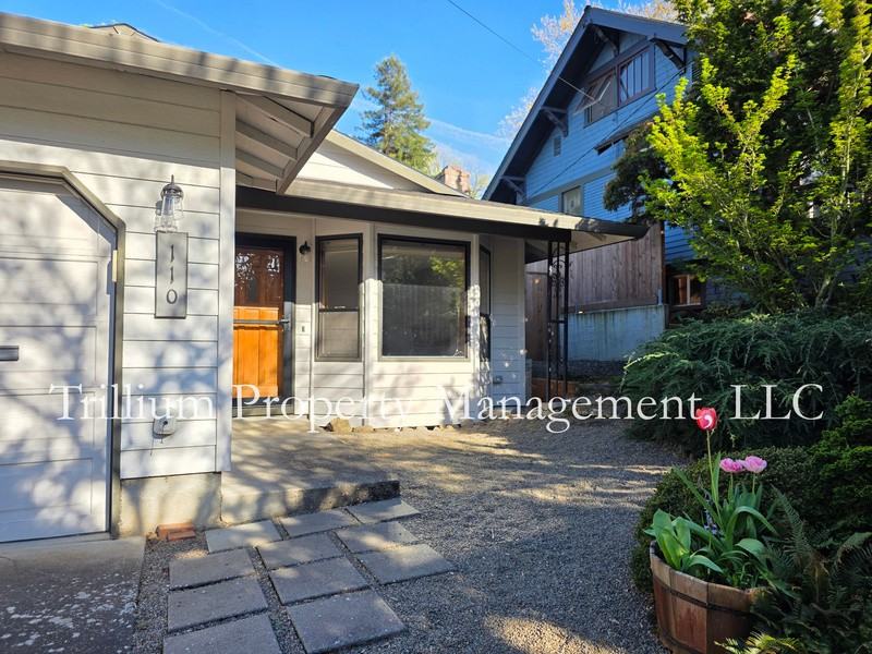 110 Se 65th Ave - Photo 2 of 29