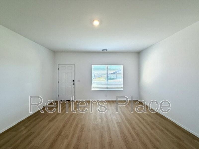 29120 E 79th Ter S - Photo 3 of 16