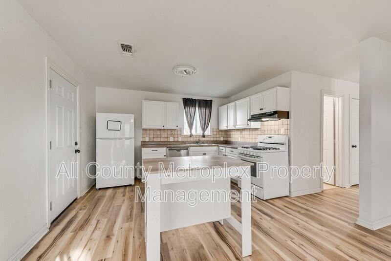 1303 S Medora St #4RENT - Photo 4 of 12