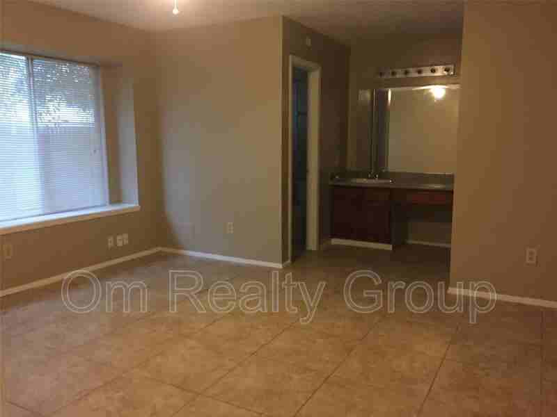 17318 Edgehaven Dr - Photo 6 of 16