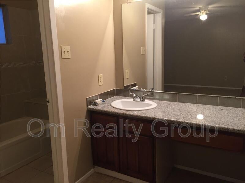 17318 Edgehaven Dr - Photo 7 of 16