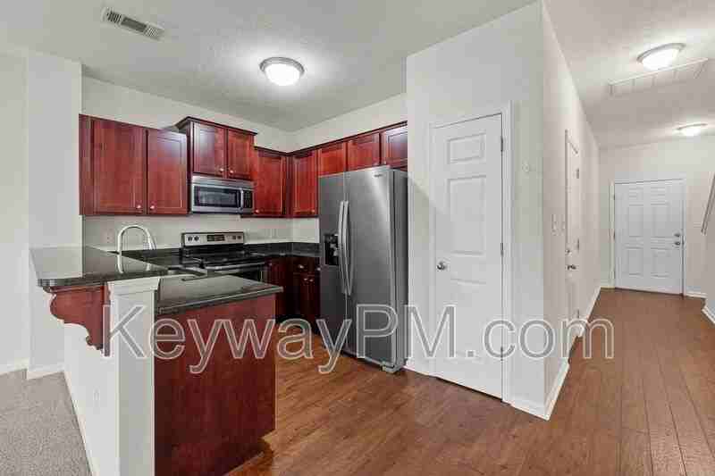 2055 Reserve Ln - Photo 6 of 19