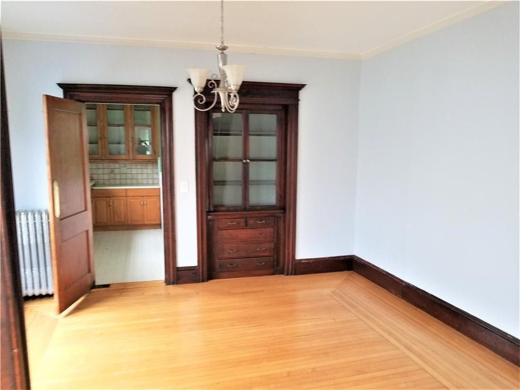 551 Hope St ##1 - Photo 3 of 9