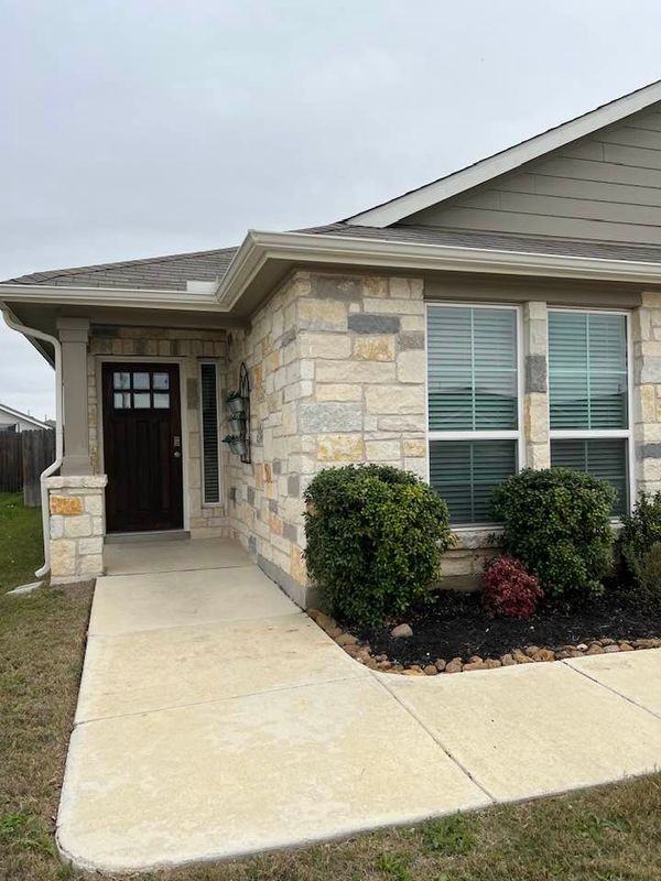 448 Mallow Dr - Photo 2 of 39