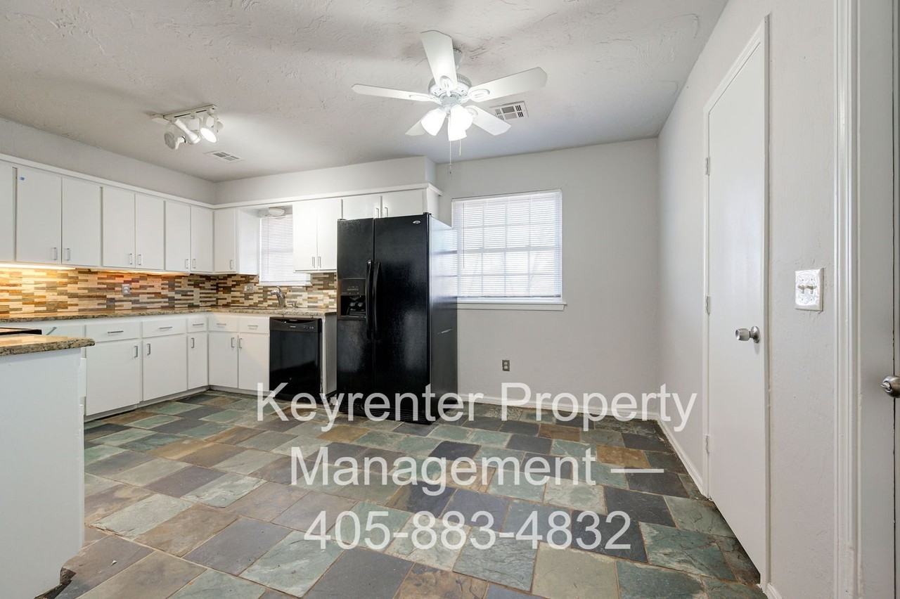 2500 N Santa Fe Ave - Photo 4 of 29