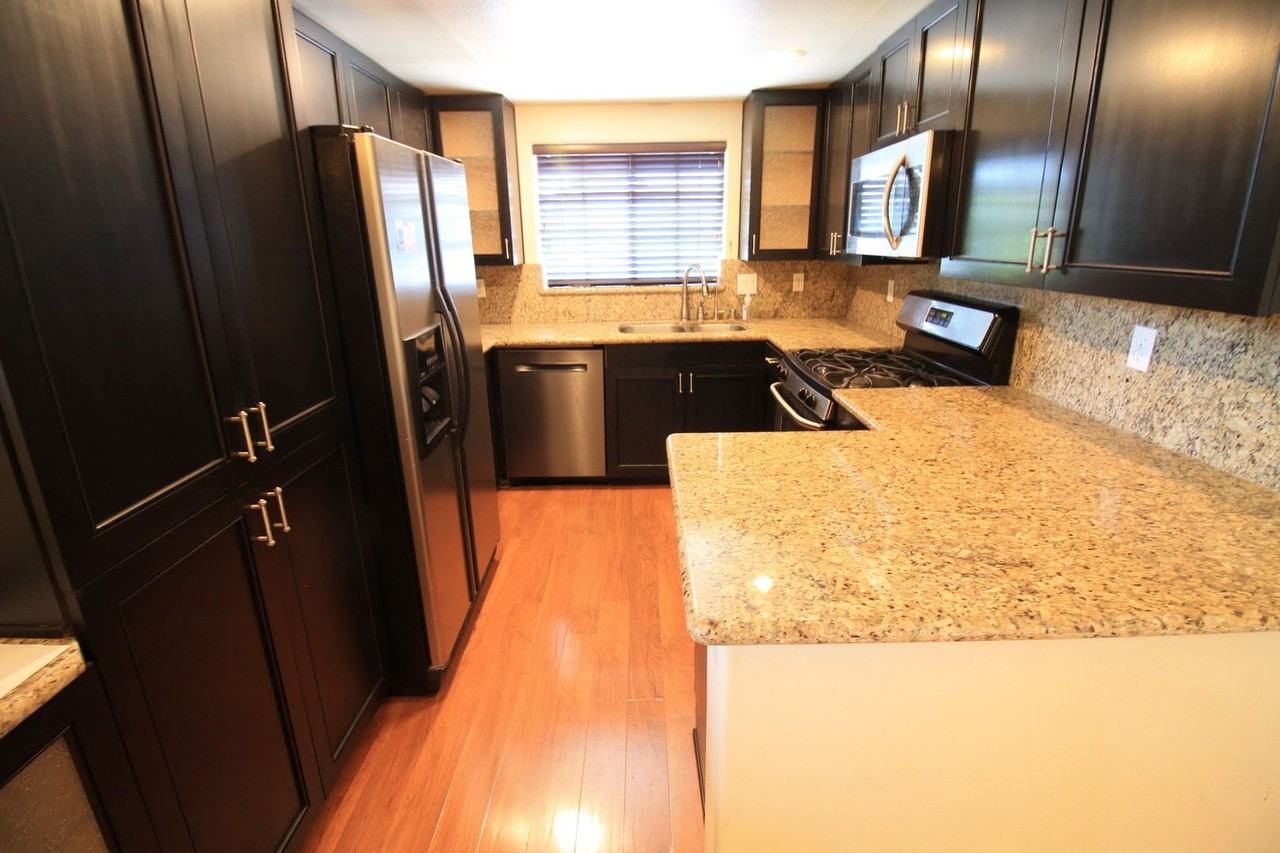 12878 Carriage Heights Way - Photo 3 of 9