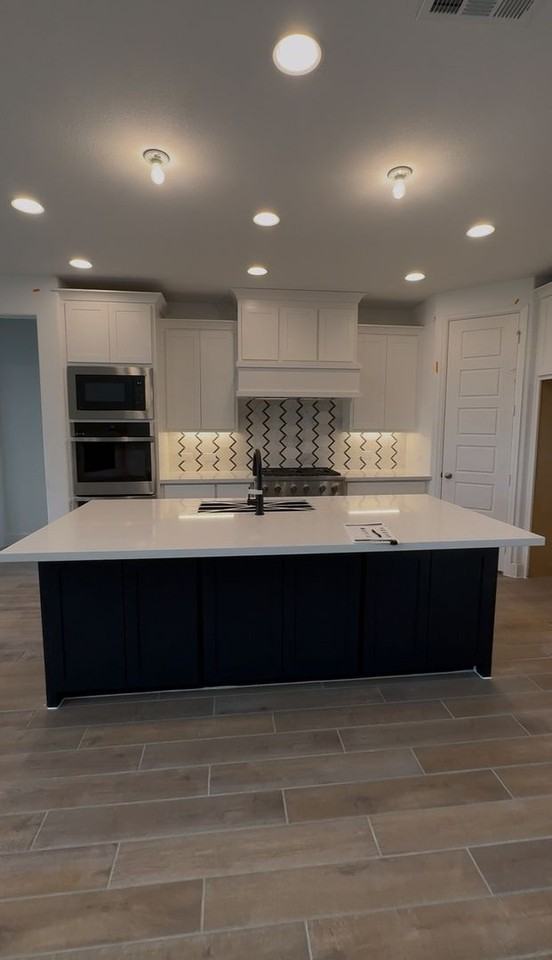 3300 Little Bluestem Rd - Photo 3 of 15