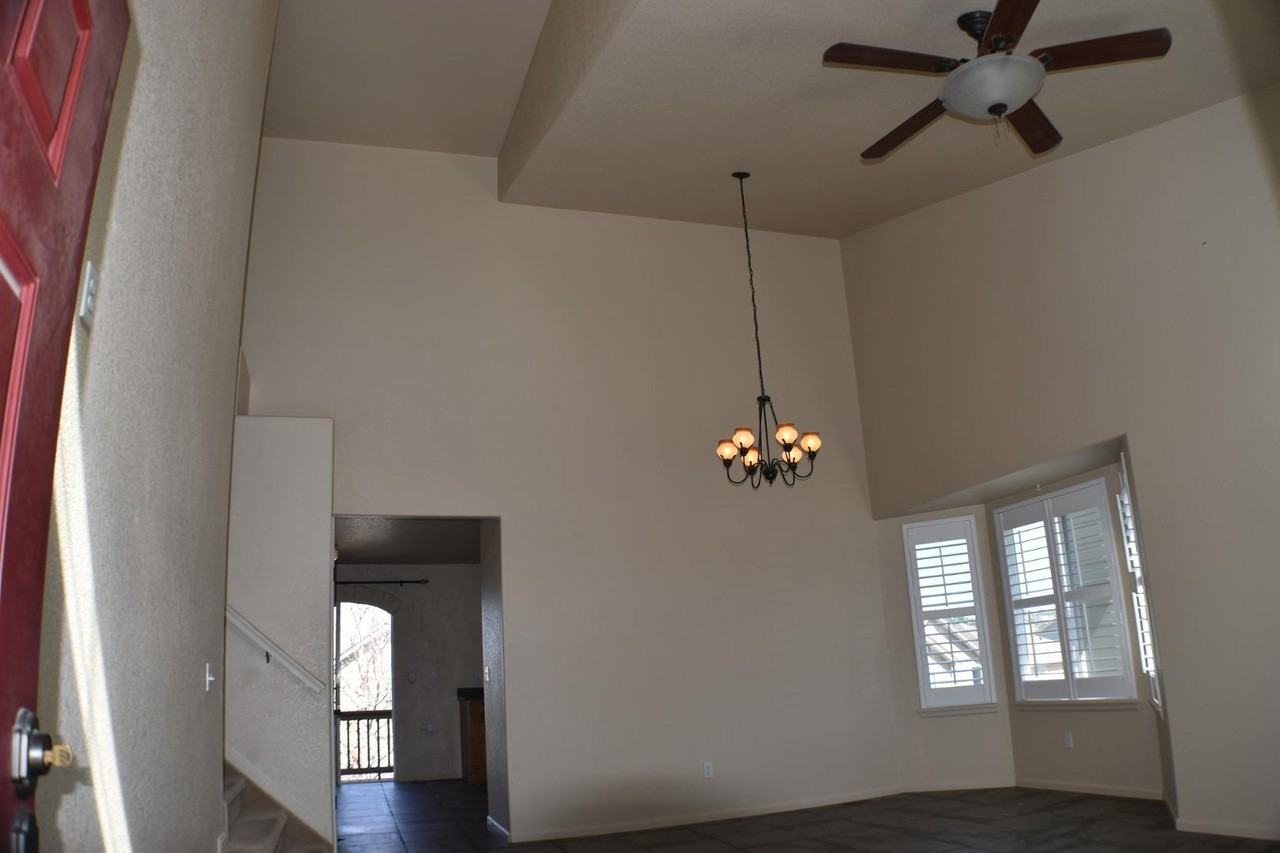 8305 Cedar Chase Dr - Photo 4 of 30