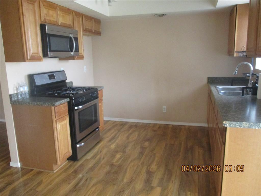 1731 Agate Cir - Photo 3 of 10