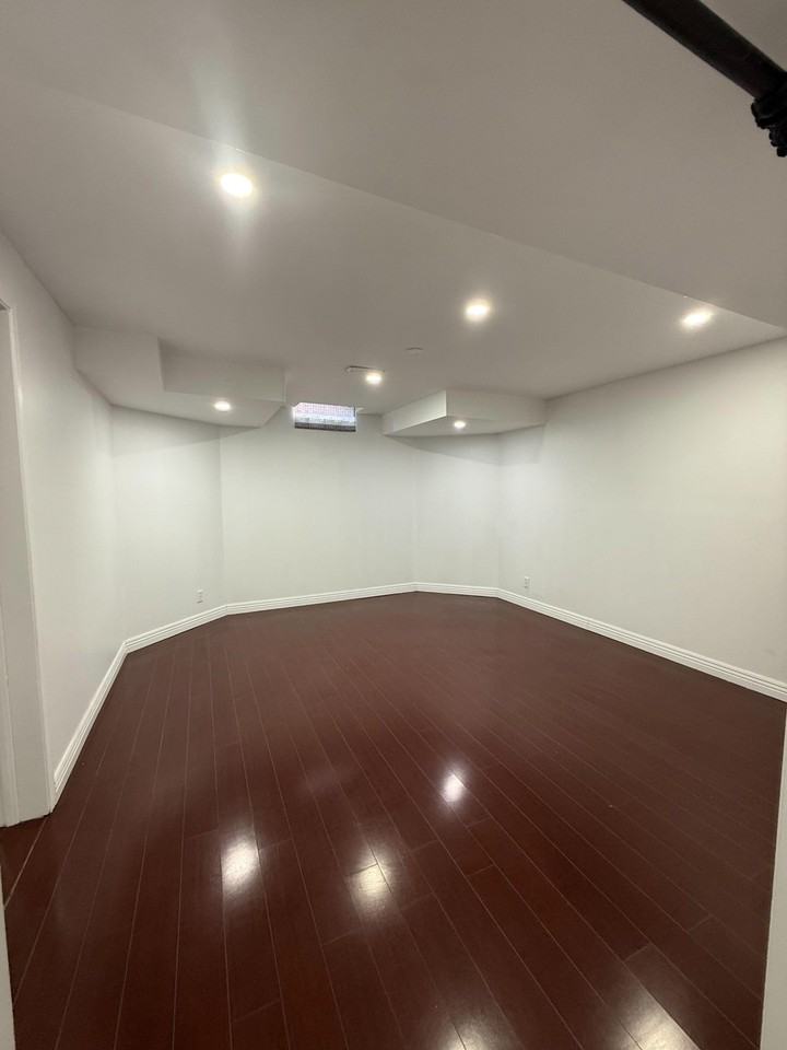 122 Rouge River Dr #BS - Photo 4 of 7