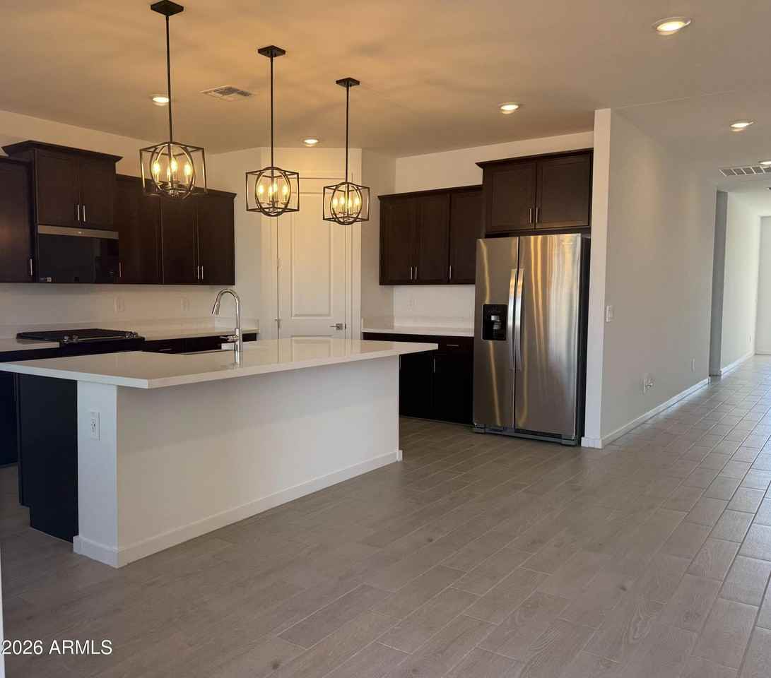 2478 E Grenache Rd - Photo 2 of 34