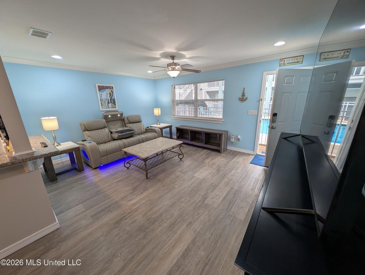 1282 - 104 Beach Boulevard - Photo 4 of 33