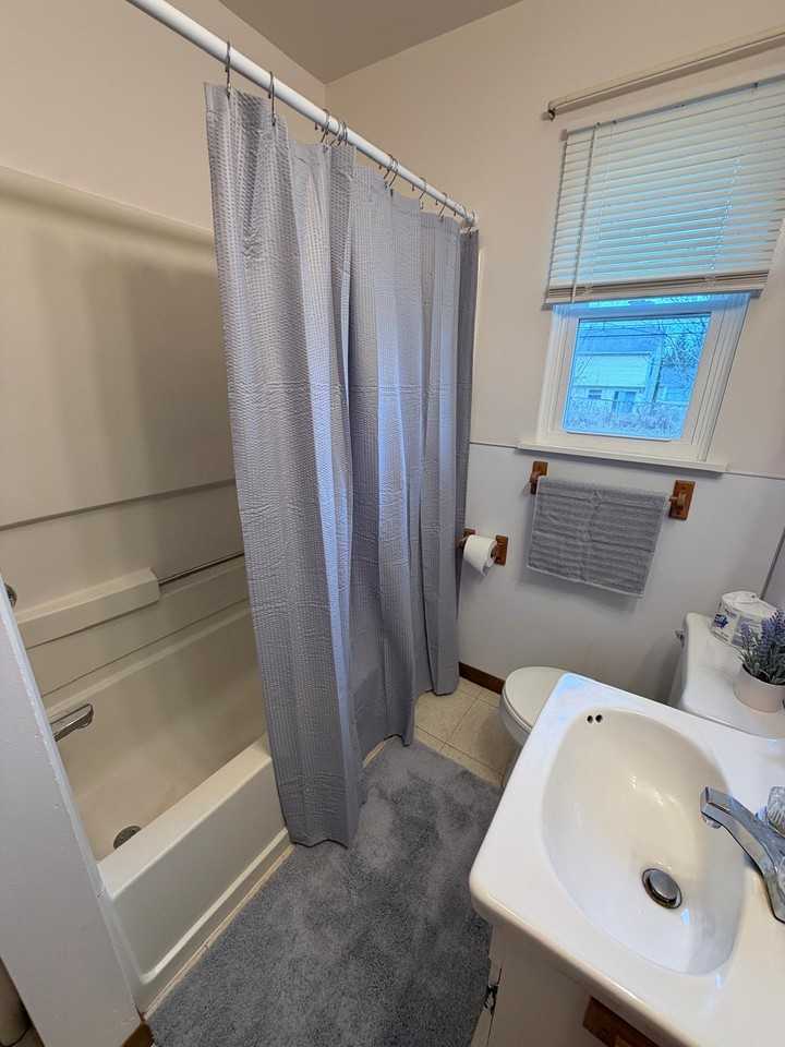 108 W Brooklyn Ave #1 - Photo 2 of 16