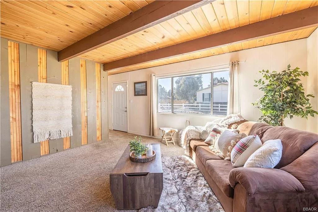 2176 5th Ln - Photo 6 of 16