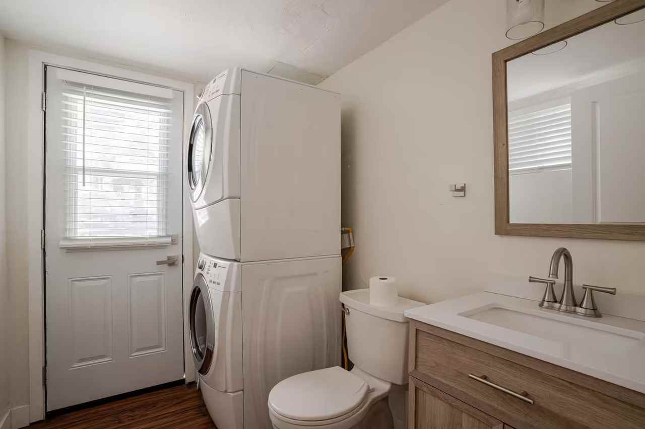 336 Spruce Ln - Photo 7 of 15