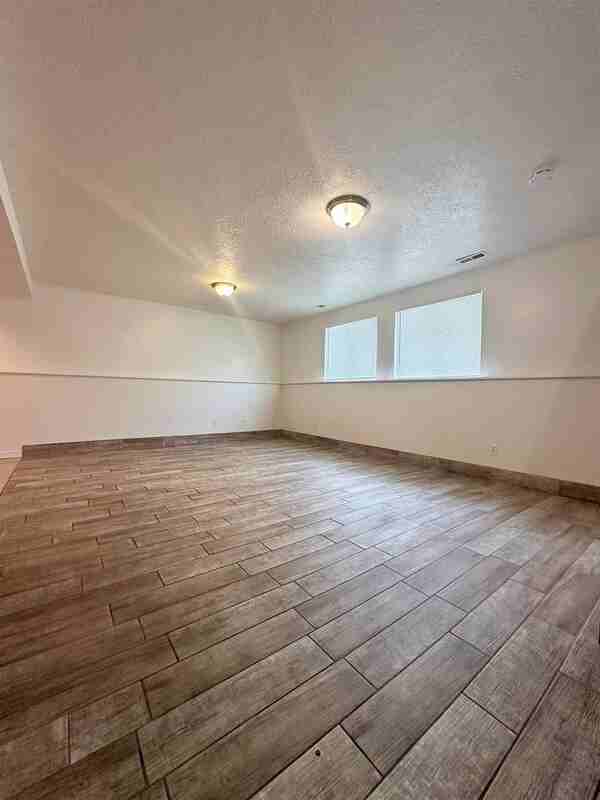 1675 Wn #B - Photo 6 of 12