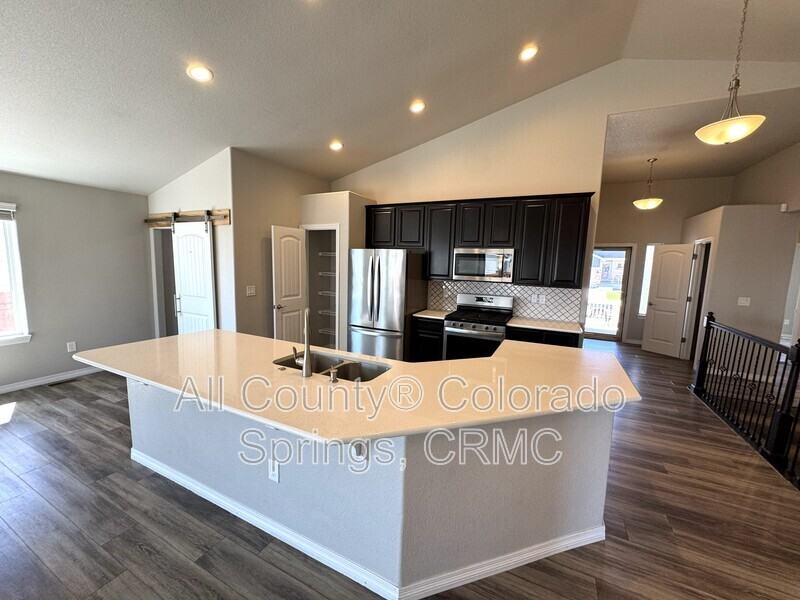 9791 Arbor Walk Ln - Photo 2 of 45